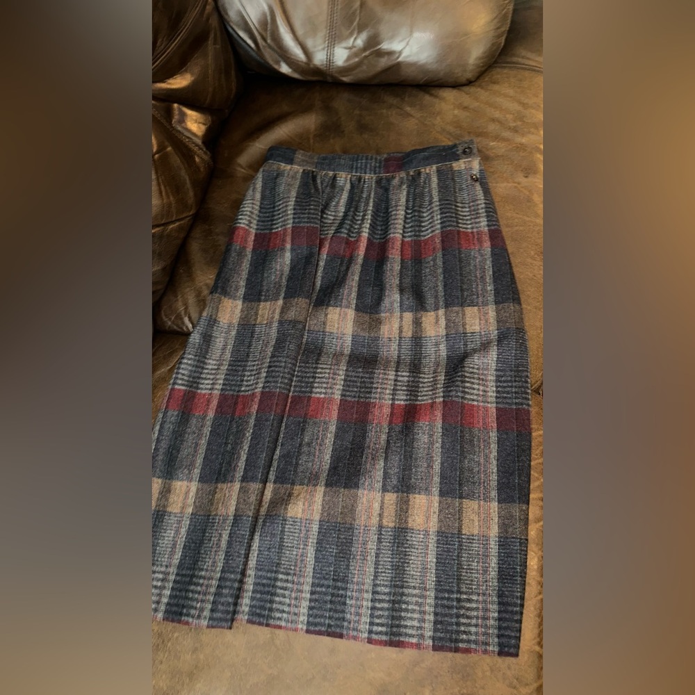 Vintage wool blend lined skirt sz S